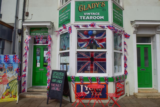 Glady's Vintage Tea Room is a 1940s themed tea room which offers pancakes topped with mixed fruit, yoghurt and honey, maple syrup or chocolate sauce.