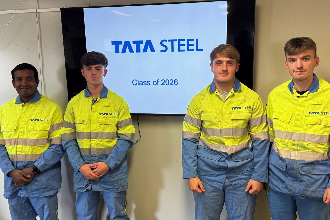 Tata Steel Hartlepool begrüßt neue Auszubildende im Rahmen einer ...