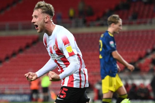 Former Sunderland man Wearne earns the last spot in a competitive midfield between the two clubs having impressed with Gateshead last season with six assists and one goal in 11 appearances. (Photo by Stu Forster/Getty Images)