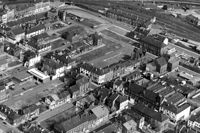 An aerial view of Lynn Street.