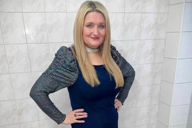 Mum of two, Annlouise Bates, loses six and a half stone in just over six months.
