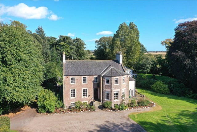 Charming Georgian country house in a delightful rural location, close to Montrose Basin. Offers over £465,000.