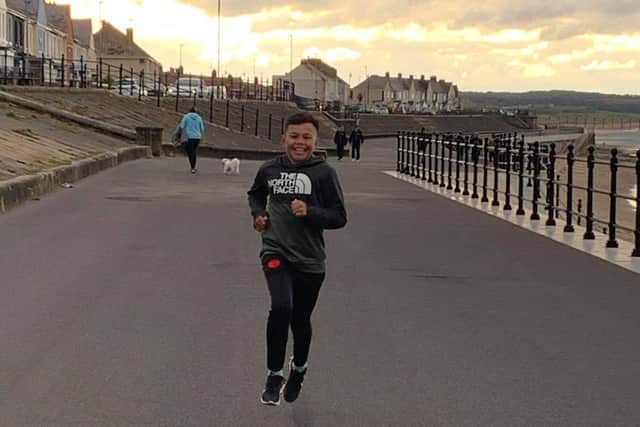 Lewin Tubuna sets off on his latest charity challenge to support Alice House Hospice.