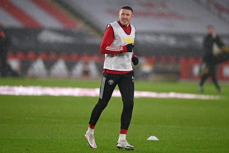 However Steven Gerrard's hopes of luring him north have been complicated by Leeds United and Burnley entering the race for the Sheffield United midfielder who has been subject of much interest in the past six months (Sheffield Star)