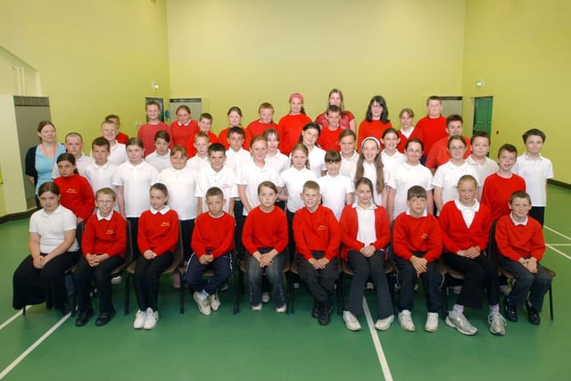 A picture to remember from Brougham Primary. Recognise anyone?