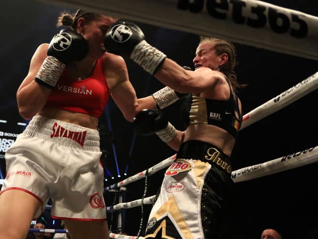 Savannah Marshall knocks out Femke Hermans