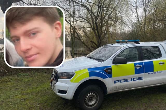 Officers from Northumbria Police’s Marine Unit are joining Cleveland Police to carry out additional searches for Lewis Penfold-Roche around Charlton’s Pond.