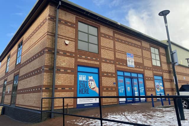 Hartlepool's former Carphone Warehouse branch was among the stores targeted by an organised gang of raiders.