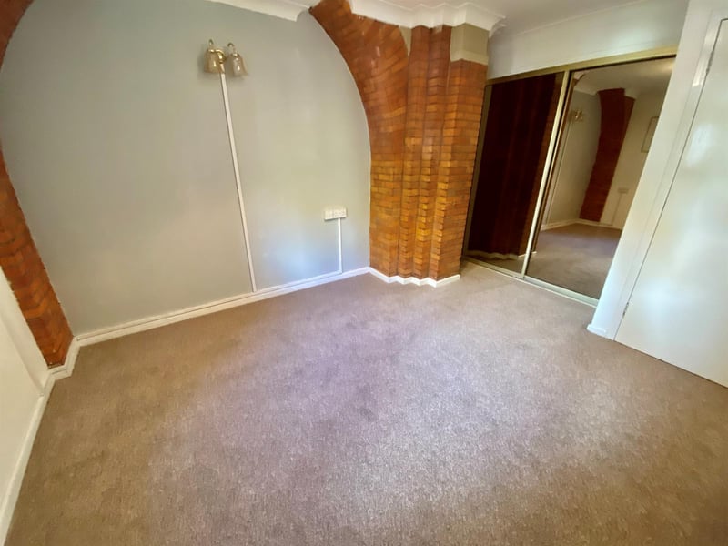 This one bedroom flat in Simpson Road is on sale for £67,000.
