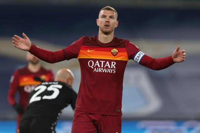 Tottenham Hotspur were offered the chance to sign Edin Dzeko this month. The 34-year-old has fallen out of favour with current employers Roma. (Gazzetta dello Sport)  


(Photo by Paolo Bruno/Getty Images)