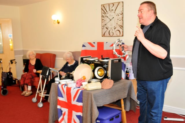 Entertainer Dale Meeks was pictured singing to Field View residents in 2013. We loved him in the soap when he played Simon Meredith.