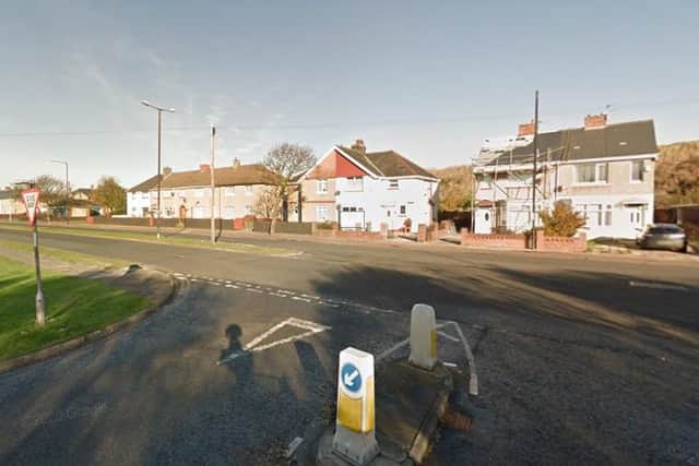 The incident happened at the junction of West View Road and Warren Road./ Photo: Google
