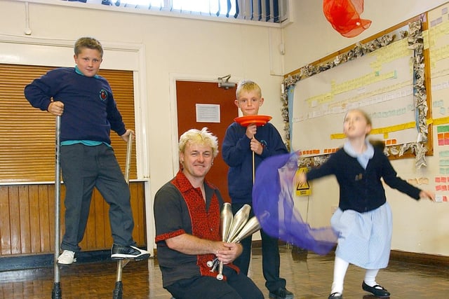 It's fun, it's dazzling, it's circus training at the school 17 years ago.