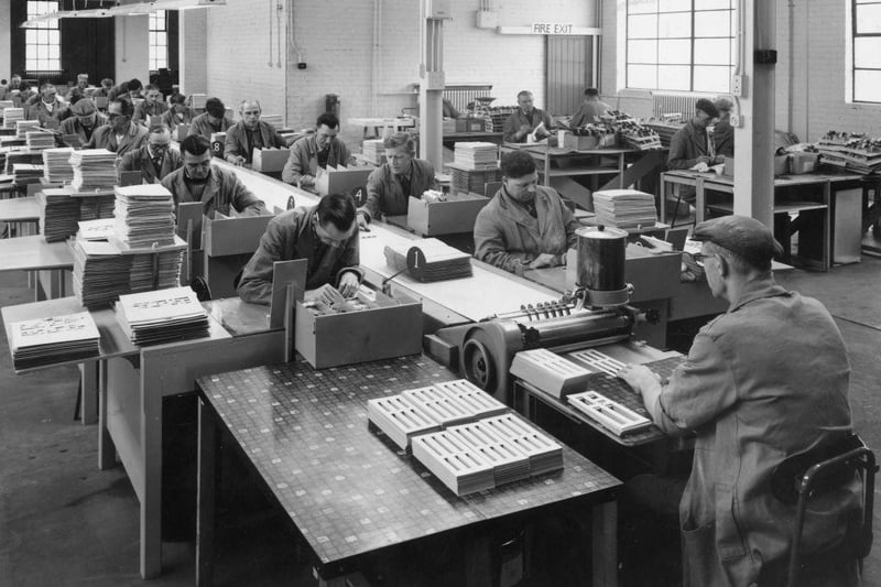 Workers making up shade cards for Patons and Baldwins wool manufacturers in West Hartlepool in the late 1950's.