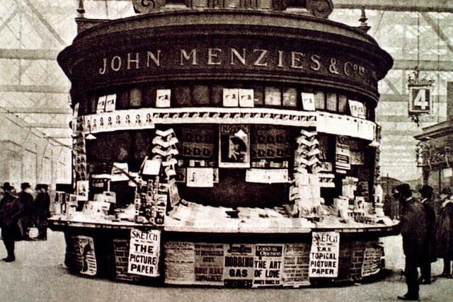 Menzies bookstall in Central Station.