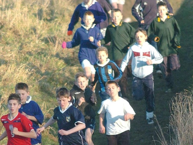 A steep drop for these 2008 runners at Summerhill.