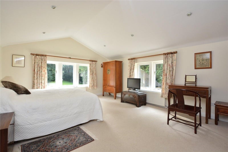 The property boasts five generously proportioned double bedrooms, with the master benefiting from a vaulted ceiling and an en-suite bathroom fitted with a four piece suite.