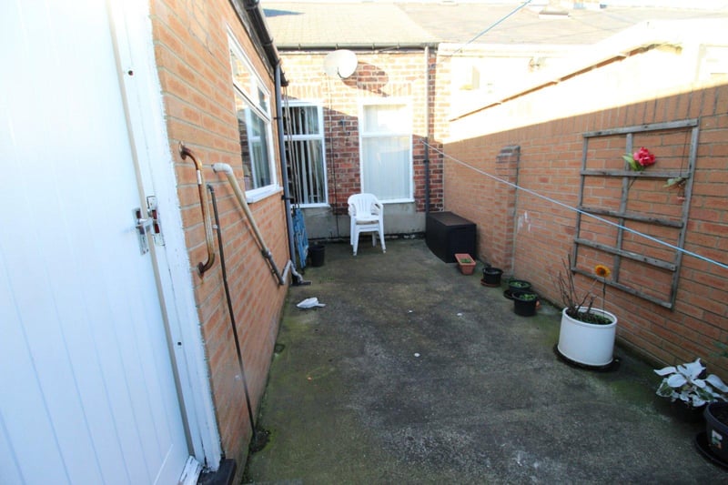 The cottage has a rear yard and is not far from the A19 for those who need to commute.

Photo: Zoopla