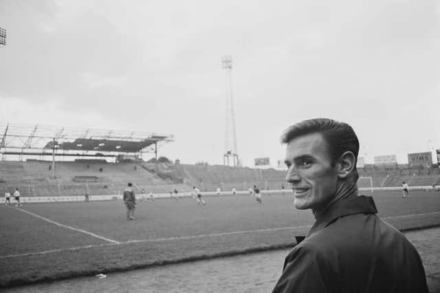 English footballer of Leeds United, Alan Peacock at the England team training session, UK, 19th October 1965. (Photo by M. Stroud/Daily Express/Hulton Archive/Getty Images)