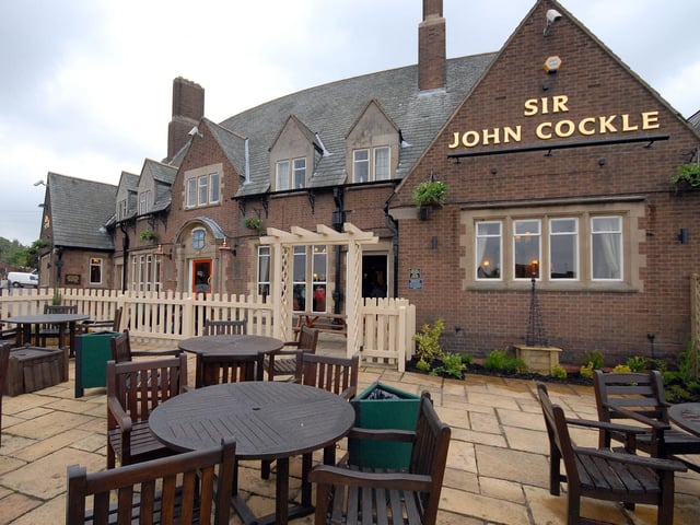 One reader also praised the pub for being in control.