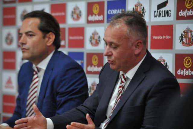 Stewart Donald (right) flanked by Charlie Methven (left).