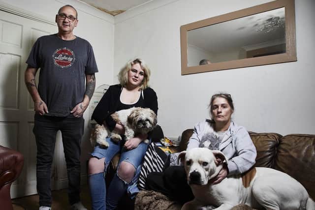 The Channel 4 show calledSkint Britain: Friends Without Benefits features Trevor, Tracy and daughter Tamsyn.