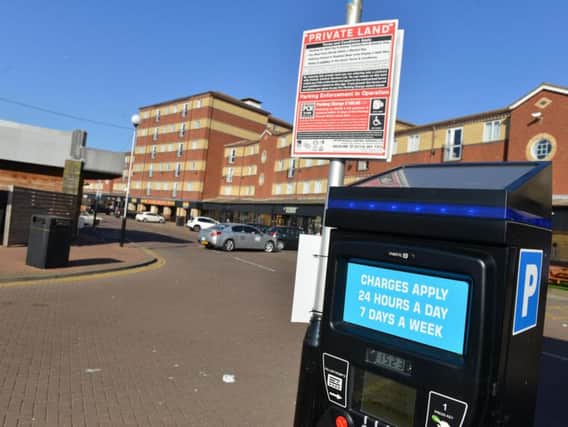 Bar and restaurant owners have met officers from Hartlepool Borough Council amid the ongoing anger over a car park price hike at Navigation Point.