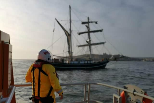 Whitby RNLI tow a sailing vessel to safety. RNLI/Aden Welford