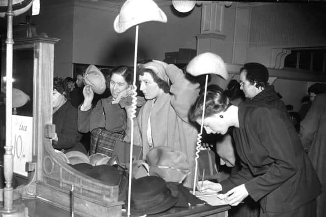 A hat sale in Binns but which year is this?