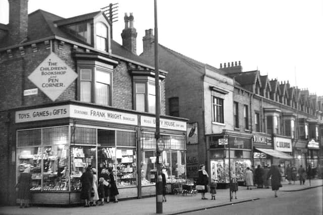 York Road  in the 1950s with  Frank Wright's toy shop in the foreground at the junction of York Road and South Road. Opposite is the wool shop 'Unity House' and Argosy shoe shop and Duncans.