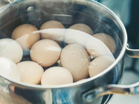 Do you know how to boil an egg?