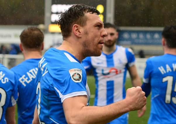 Carl Magnay needs a partner in defence if he is to be the leader for Pools next season